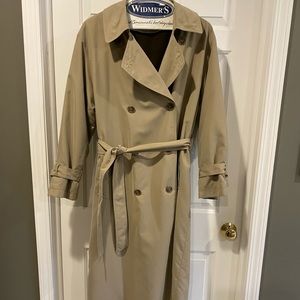 Brooks Brothers wool-lined Women’s trench coat size 12